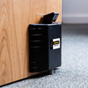 Hold fire doors open safely with Dorgard and Freedor